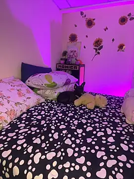 Snapshot of MiaRousexxx_ chatting on October 27, 2:59 am MiaRousexxx online show from October 27, 2:59 am