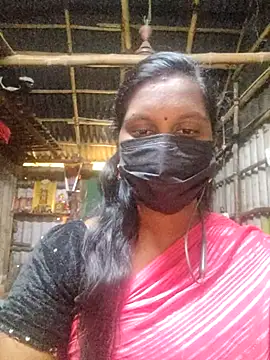 Snapshot of Tamildivya18 chatting on October 17, 4:59 am Tamildivya18 online show from October 17, 4:59 am