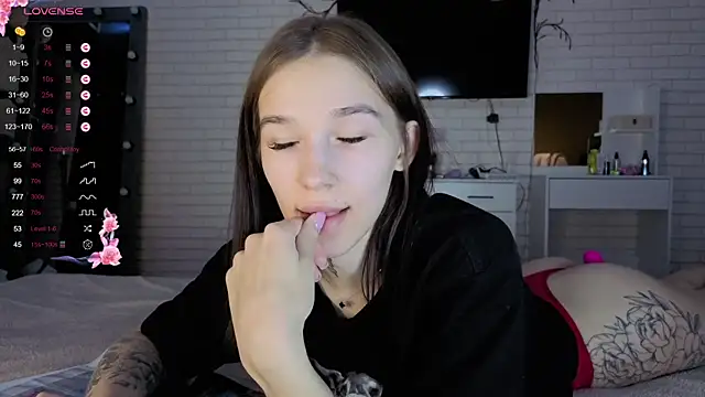 Snapshot of AsyaMiller chatting on November 26, 5:03 pm AsyaMiller online show from November 26, 5:03 pm