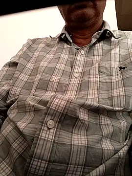 Snapshot of moonflower25 chatting on September 15, 6:13 am moonflower25 online show from September 15, 6:13 am