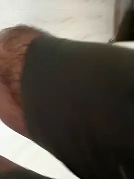 Snapshot of moonflower25 chatting on September 26, 12:58 am moonflower25 online show from September 26, 12:58 am