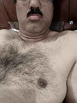 Snapshot of moonflower25 chatting on December 14, 1:22 am moonflower25 online show from December 14, 1:22 am