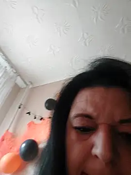 Snapshot of BlacReign chatting on October 21, 12:06 pm BlacReign online show from October 21, 12:06 pm