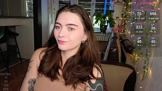 Snapshot of dorfmatratze__ chatting on October 25, 6:21 am dorfmatratze online show from October 25, 6:21 am