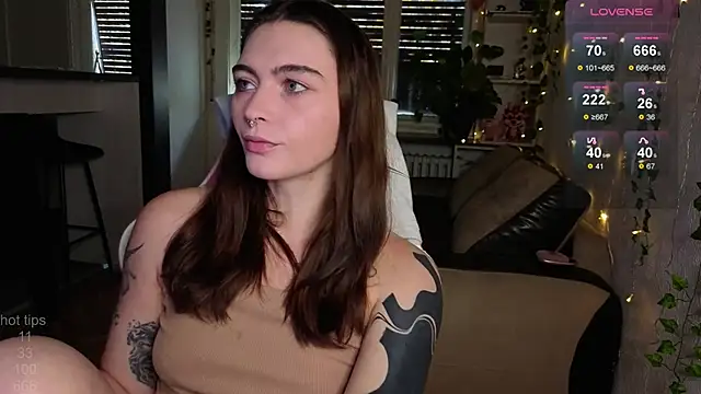 Snapshot of dorfmatratze__ chatting on November 23, 7:41 am dorfmatratze online show from November 23, 7:41 am