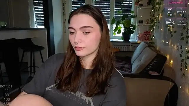 Snapshot of dorfmatratze__ chatting on November 29, 8:50 am dorfmatratze online show from November 29, 8:50 am