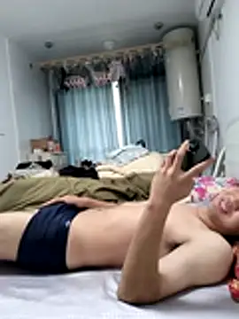 huanhuanaaaaa online show from June 4, 1:11 am