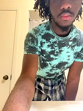 Snapshot of ThickDic28 chatting on December 17, 8:09 am ThickDic28 online show from December 17, 8:09 am