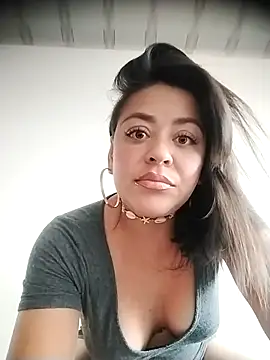 MiaWelkin online show from September 24, 3:48 pm