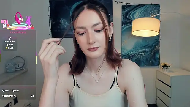 Snapshot of EasterBlink chatting on November 5, 10:59 am EasterBlink online show from November 5, 10:59 am