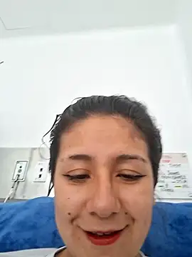 Snapshot of CAROLINE__07 chatting on October 9, 7:01 pm CAROLINE 07 online show from October 9, 7:01 pm