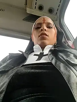 Zoe73  online show from October 31, 8:10 pm