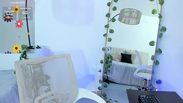  shaiira online show from October 20, 1:11 pm