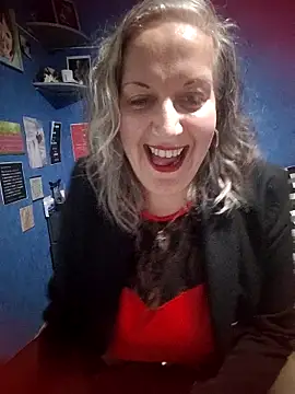 Snapshot of Feelineducentre chatting on October 9, 7:23 pm Feelineducentre online show from October 9, 7:23 pm