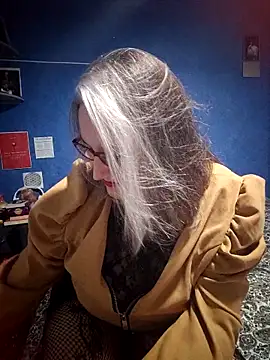 Snapshot of Feelineducentre chatting on November 2, 8:22 pm Feelineducentre online show from November 2, 8:22 pm