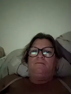 Delphineben online show from September 28, 7:08 pm