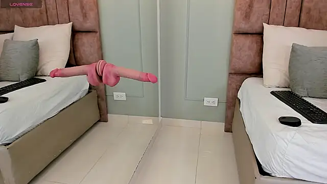 saray marquez online show from November 18, 11:47 am