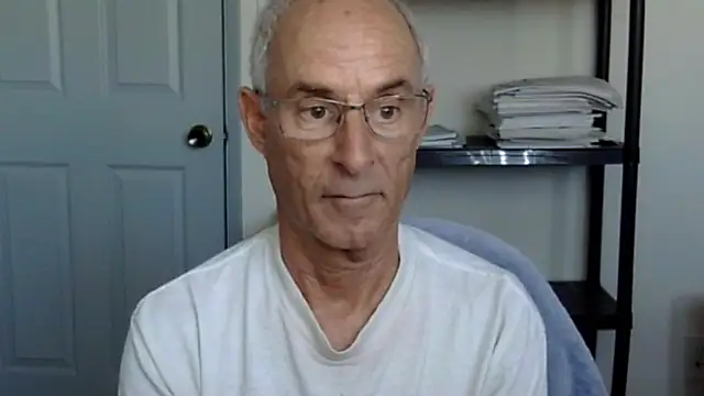 Snapshot of funone1999 chatting on November 7, 11:27 pm funone1999 online show from November 7, 11:27 pm