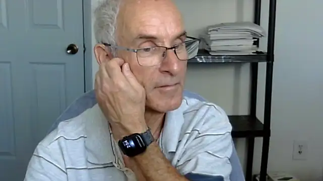 Snapshot of funone1999 chatting on November 19, 10:54 pm funone1999 online show from November 19, 10:54 pm