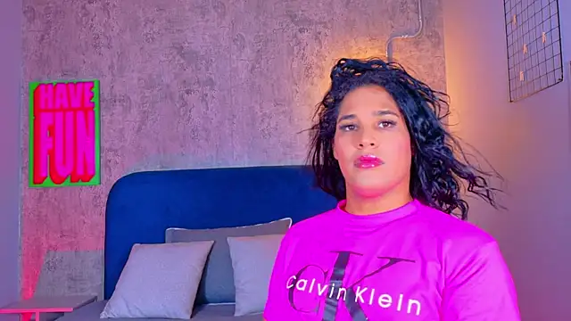 Snapshot of isabellaho1317 chatting on October 29, 8:10 pm isabellaho1317 online show from October 29, 8:10 pm