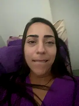 lucioliveira online show from November 25, 7:36 pm