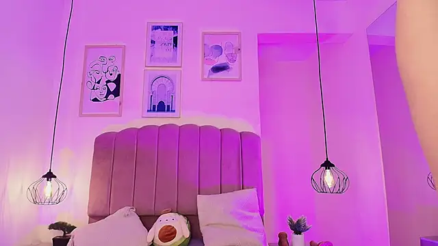 Snapshot of Isabelgh_ chatting on October 26, 3:45 am Isabelgh online show from October 26, 3:45 am