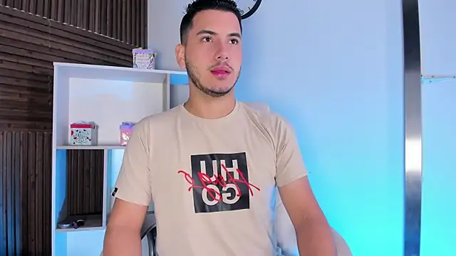 Axel grey  online show from October 23, 12:15 pm