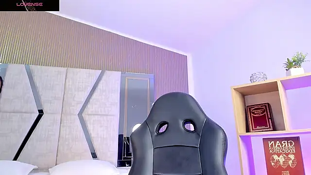 Axel grey  online show from March 21, 12:32 pm