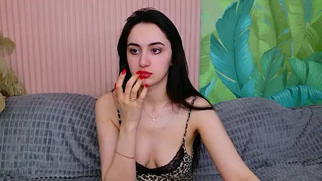 Elizabeth Meyer online show from April 18, 5:33 am