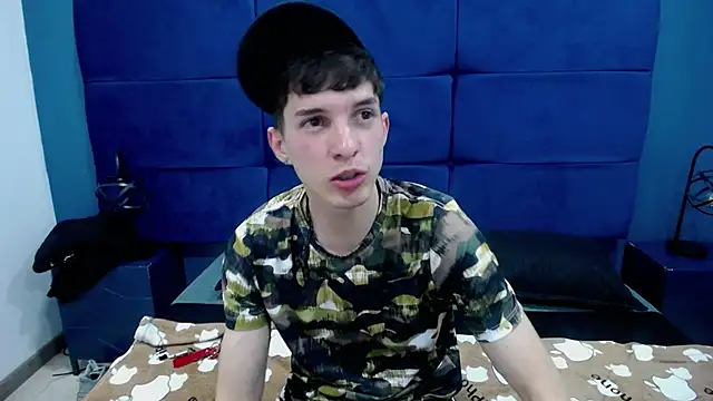 Jheampiiero online show from September 25, 1:09 am