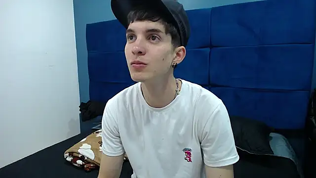 Jheampiiero online show from October 20, 12:49 pm