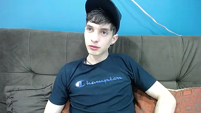 Jheampiiero online show from November 22, 1:43 pm