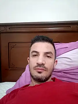 Snapshot of OGUZOZAN chatting on October 18, 2:14 am OGUZOZAN online show from October 18, 2:14 am