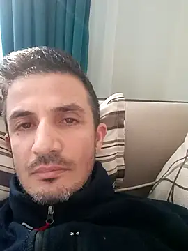 Snapshot of OGUZOZAN chatting on November 1, 12:40 pm OGUZOZAN online show from November 1, 12:40 pm