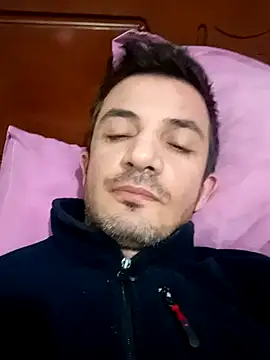 Snapshot of OGUZOZAN chatting on November 16, 3:34 am OGUZOZAN online show from November 16, 3:34 am