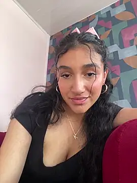 ValentiinaCruz online show from November 29, 6:22 pm