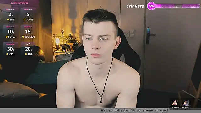 Snapshot of Happydeimos chatting on November 26, 9:49 pm Happydeimos online show from November 26, 9:49 pm