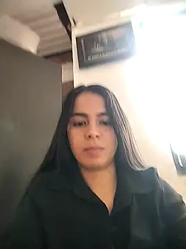 Snapshot of NatashaRose18 chatting on October 28, 8:55 pm NatashaRose18 online show from October 28, 8:55 pm