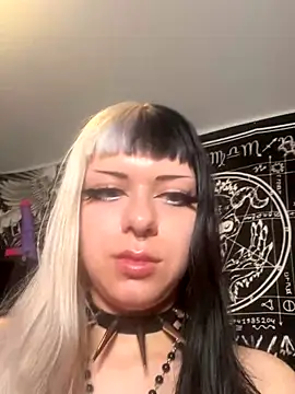 Snapshot of Paige_Turner chatting on September 19, 4:40 pm Paige Turner online show from September 19, 4:40 pm