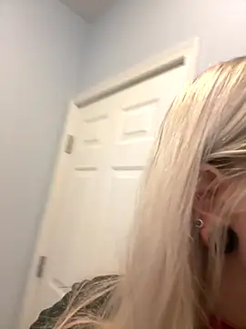 Snapshot of Paige_Turner chatting on October 18, 9:43 am Paige Turner online show from October 18, 9:43 am