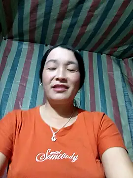 Snapshot of Bliss_rose chatting on November 9, 9:40 am Bliss rose online show from November 9, 9:40 am