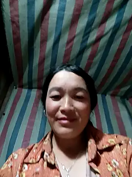 Snapshot of Bliss_rose chatting on November 11, 12:49 pm Bliss rose online show from November 11, 12:49 pm