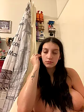 madsdeluxe online show from October 11, 11:36 pm