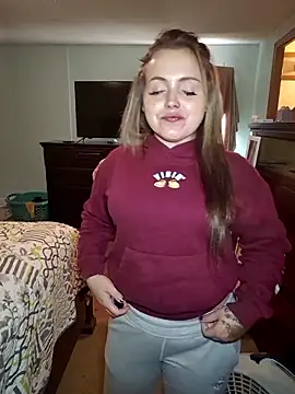 Snapshot of JuicyExxxperience chatting on November 6, 2:29 pm JuicyExxxperience online show from November 6, 2:29 pm