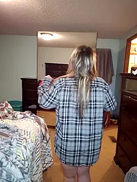 Snapshot of JuicyExxxperience chatting on November 26, 12:39 pm JuicyExxxperience online show from November 26, 12:39 pm