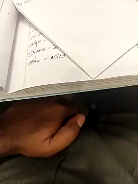 hotboy43339 online show from March 10, 4:28 am