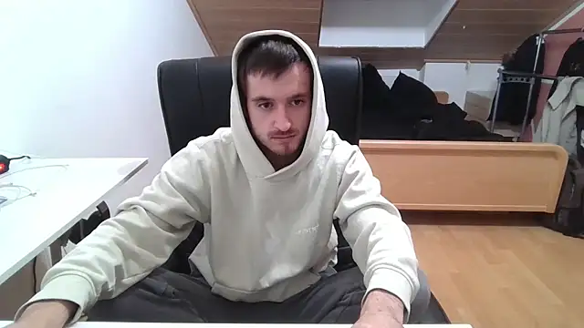 Snapshot of Bez3ybik chatting on October 29, 12:46 am Bez3ybik online show from October 29, 12:46 am