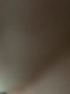 Snapshot of Luan__18 chatting on October 15, 9:42 am Luan 18 online show from October 15, 9:42 am