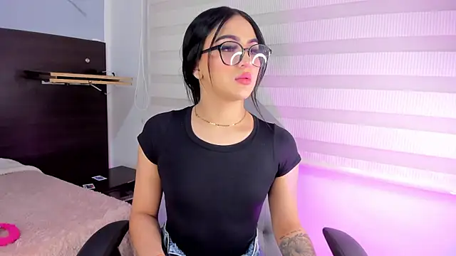 miss  ivyy online show from September 28, 5:35 am