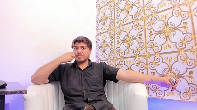 juanmechanic  online show from February 17, 6:43 am